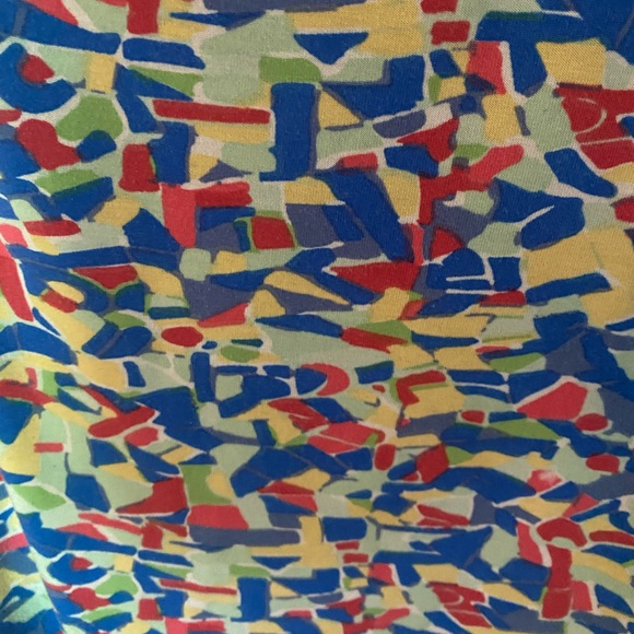 Lularoe tunic top 2X colorful pattern - Picture 4 of 4